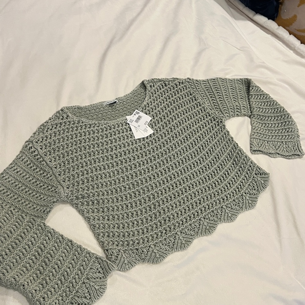 american eagle green crochet top